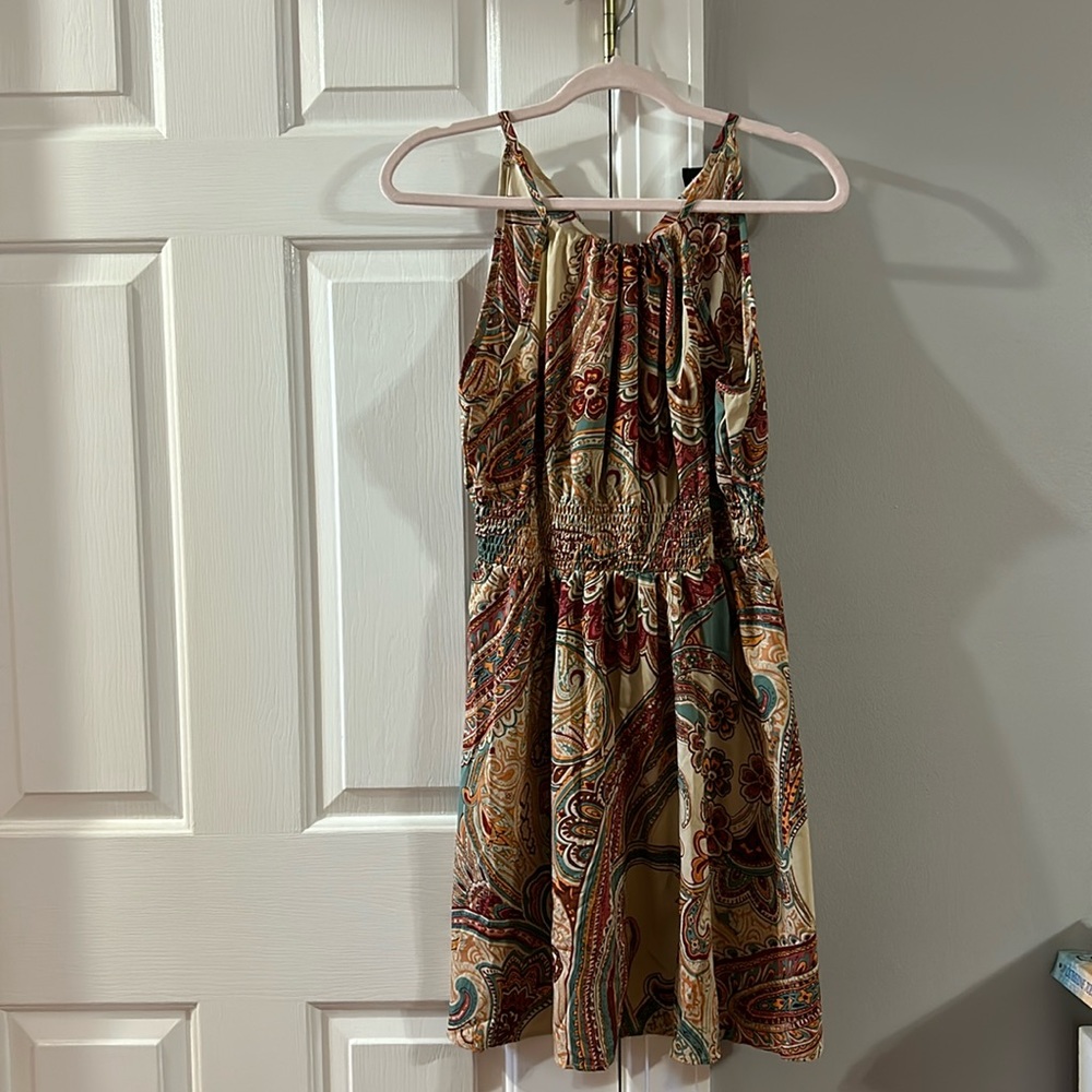 Pretty paisley print halter dress